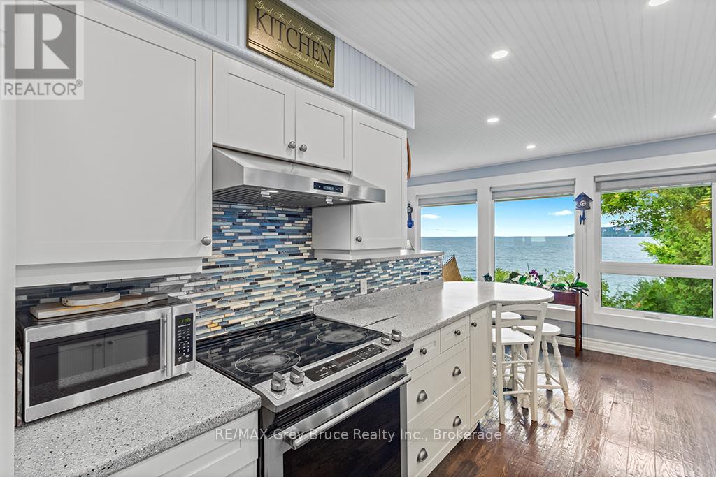 6 Chetwynd Lane, Northern Bruce Peninsula, Ontario  N0H 1W0 - Photo 13 - X12860618