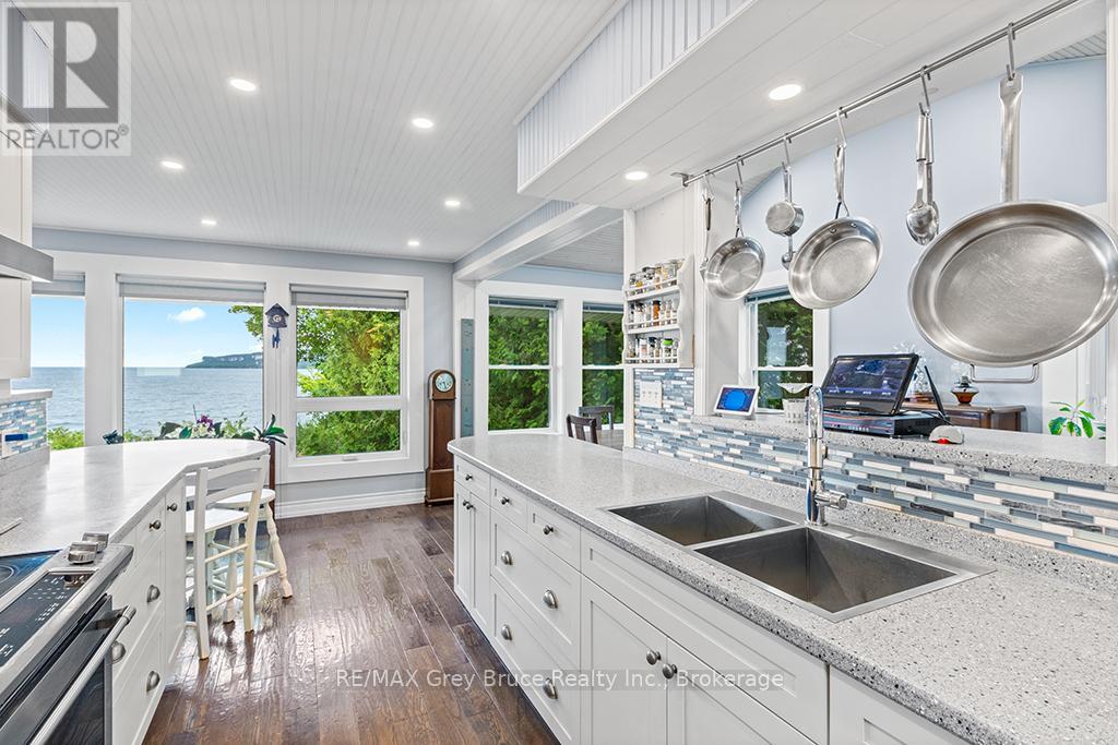 6 Chetwynd Lane, Northern Bruce Peninsula, Ontario  N0H 1W0 - Photo 14 - X12860618