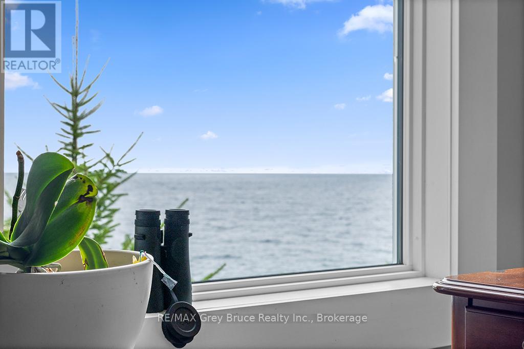 6 Chetwynd Lane, Northern Bruce Peninsula, Ontario  N0H 1W0 - Photo 18 - X12860618