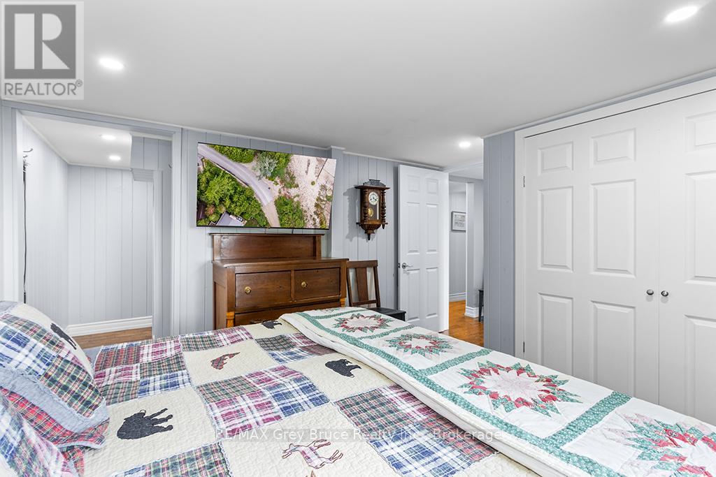 6 Chetwynd Lane, Northern Bruce Peninsula, Ontario  N0H 1W0 - Photo 26 - X12860618