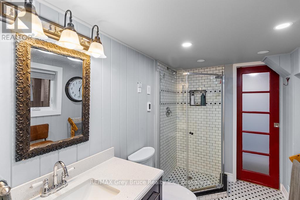 6 Chetwynd Lane, Northern Bruce Peninsula, Ontario  N0H 1W0 - Photo 27 - X12860618