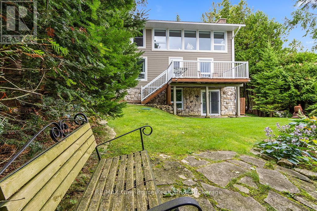 6 Chetwynd Lane, Northern Bruce Peninsula, Ontario  N0H 1W0 - Photo 3 - X12860618