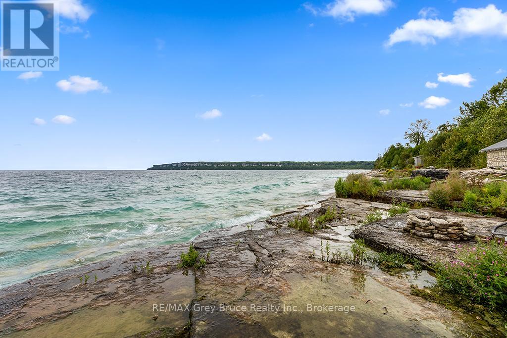 6 Chetwynd Lane, Northern Bruce Peninsula, Ontario  N0H 1W0 - Photo 9 - X12860618