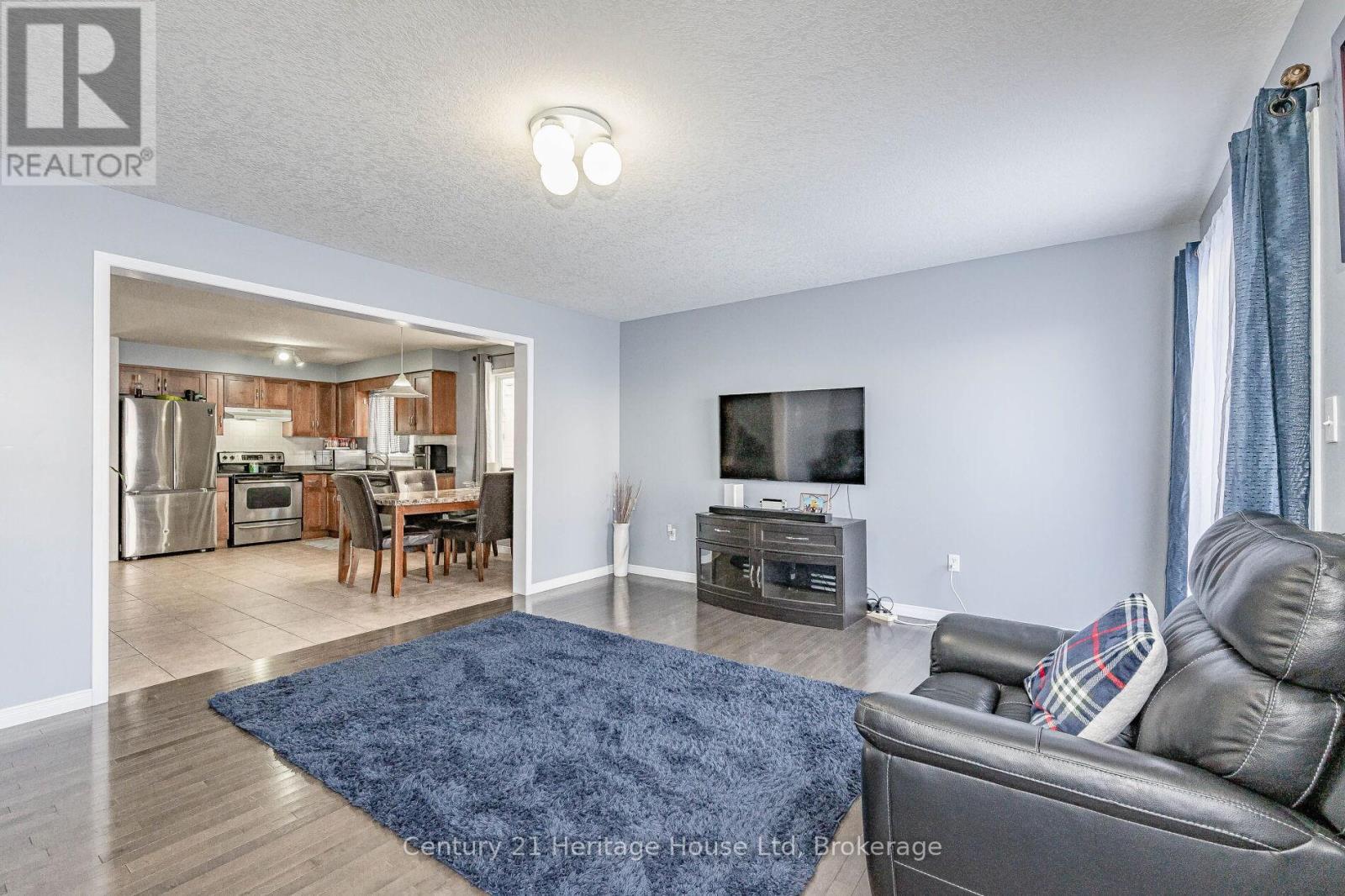 37 Hasler Crescent, Guelph (Pineridge/westminster Woods), Ontario  N1L 0A2 - Photo 18 - X12860656