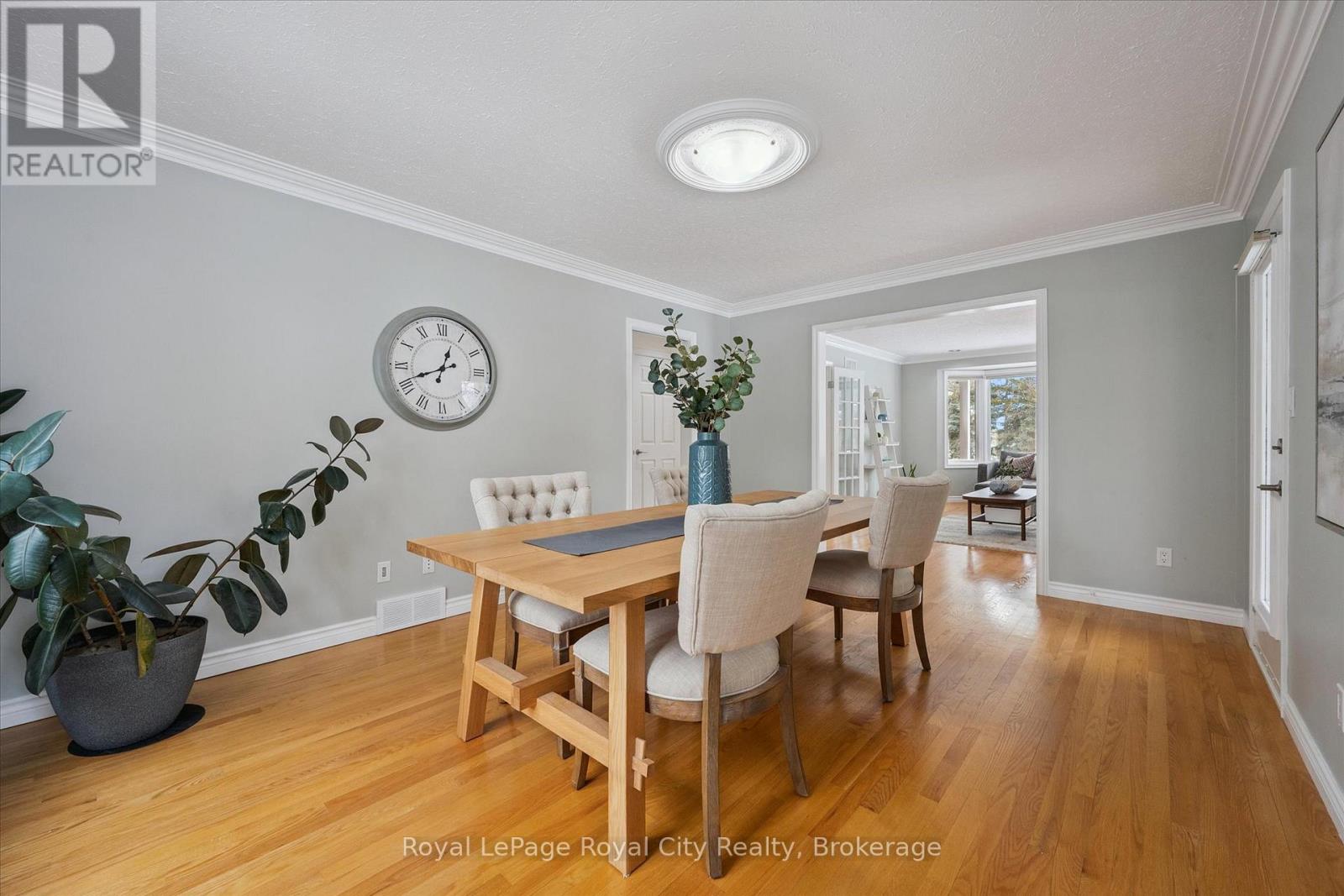 17 Trillium Court, Guelph, Ontario  N1G 4P8 - Photo 10 - X12860678