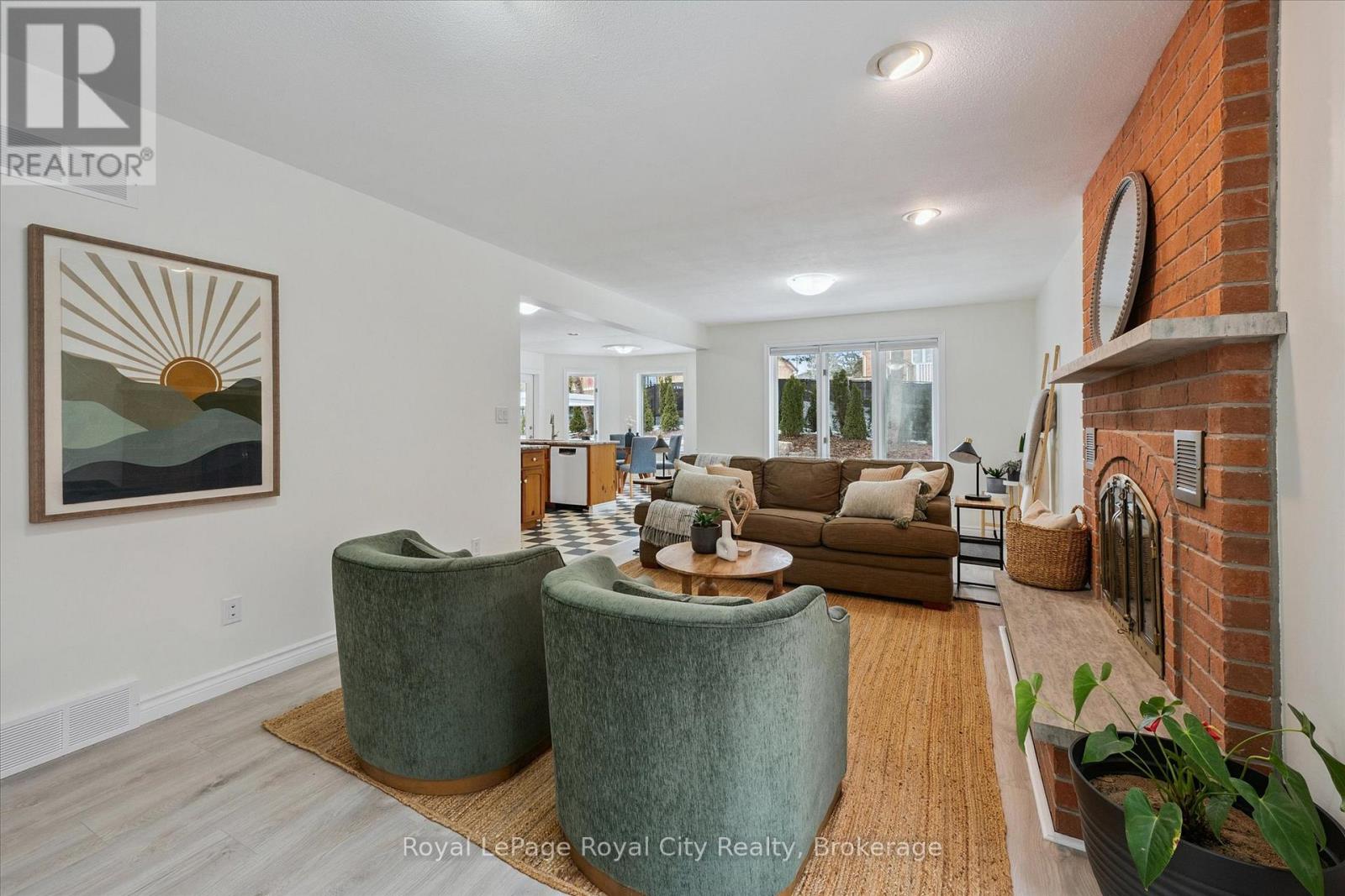 17 Trillium Court, Guelph, Ontario  N1G 4P8 - Photo 14 - X12860678