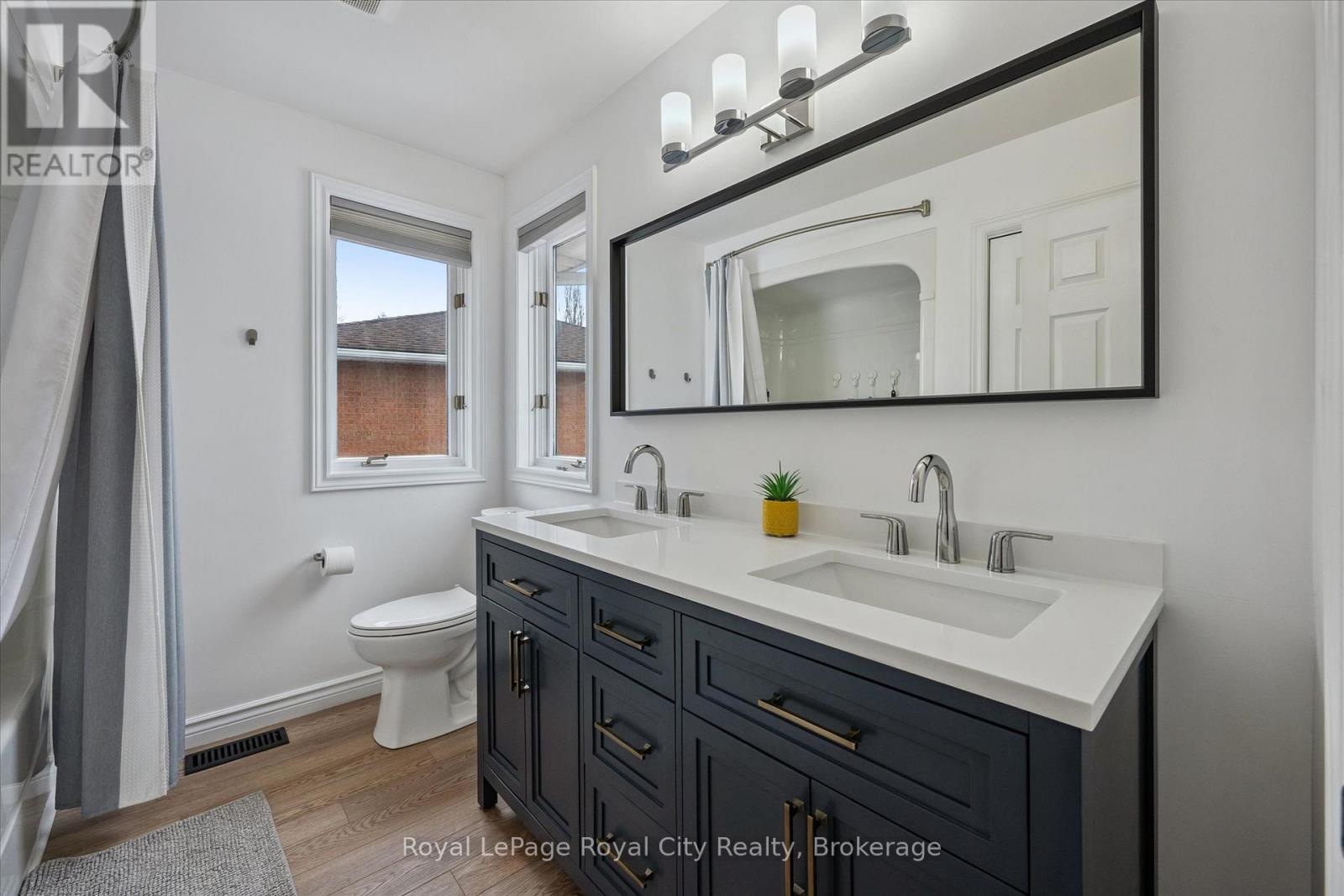 17 Trillium Court, Guelph, Ontario  N1G 4P8 - Photo 29 - X12860678