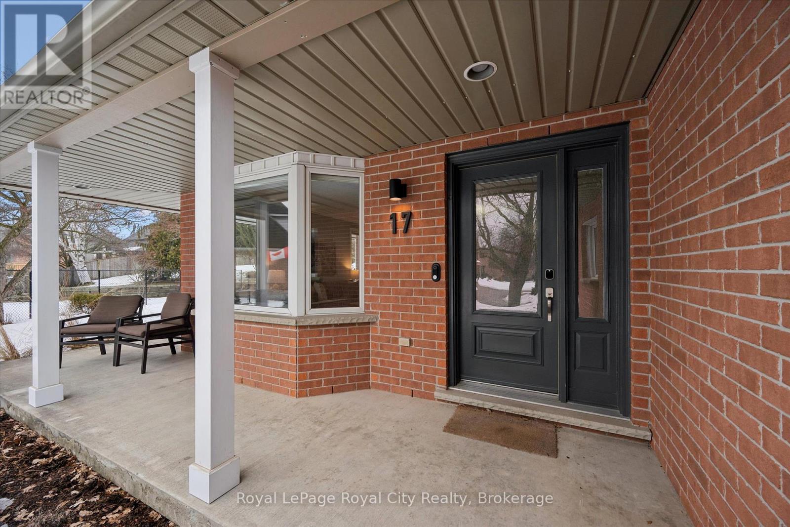 17 Trillium Court, Guelph, Ontario  N1G 4P8 - Photo 3 - X12860678