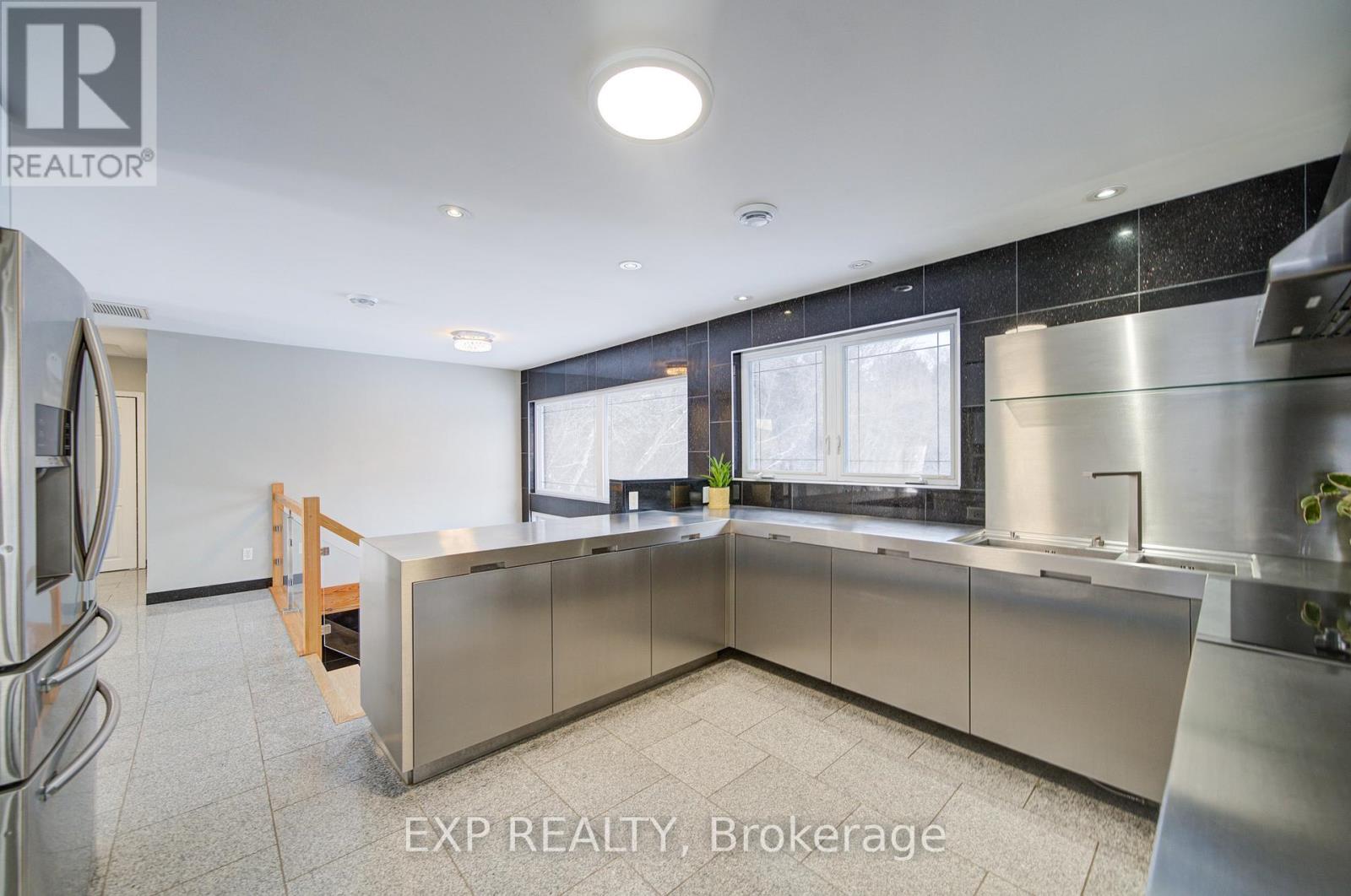 3505 Cochrane Street, Whitby, Ontario L1R 2P2 - Photo 13 - E12856646