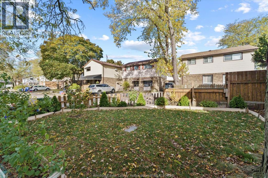 9054 Conway Court, Windsor, Ontario  N8S 4G3 - Photo 2 - 26004836