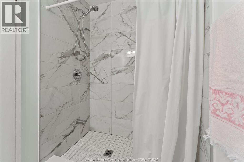 9054 Conway Court, Windsor, Ontario  N8S 4G3 - Photo 20 - 26004836