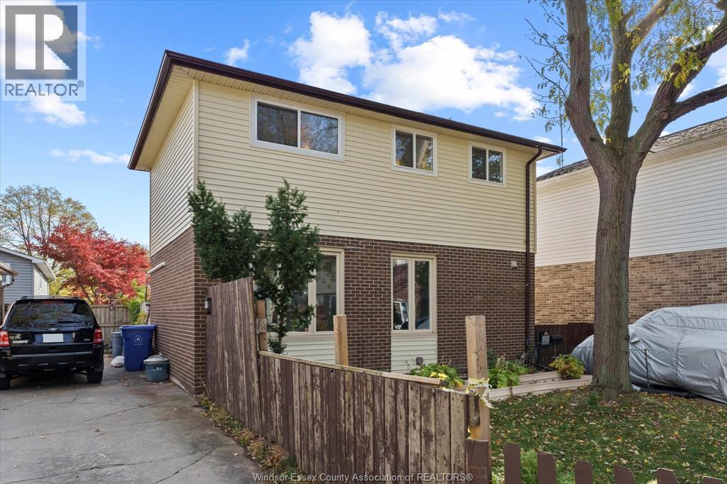 9054 Conway Court, Windsor, Ontario  N8S 4G3 - Photo 4 - 26004836