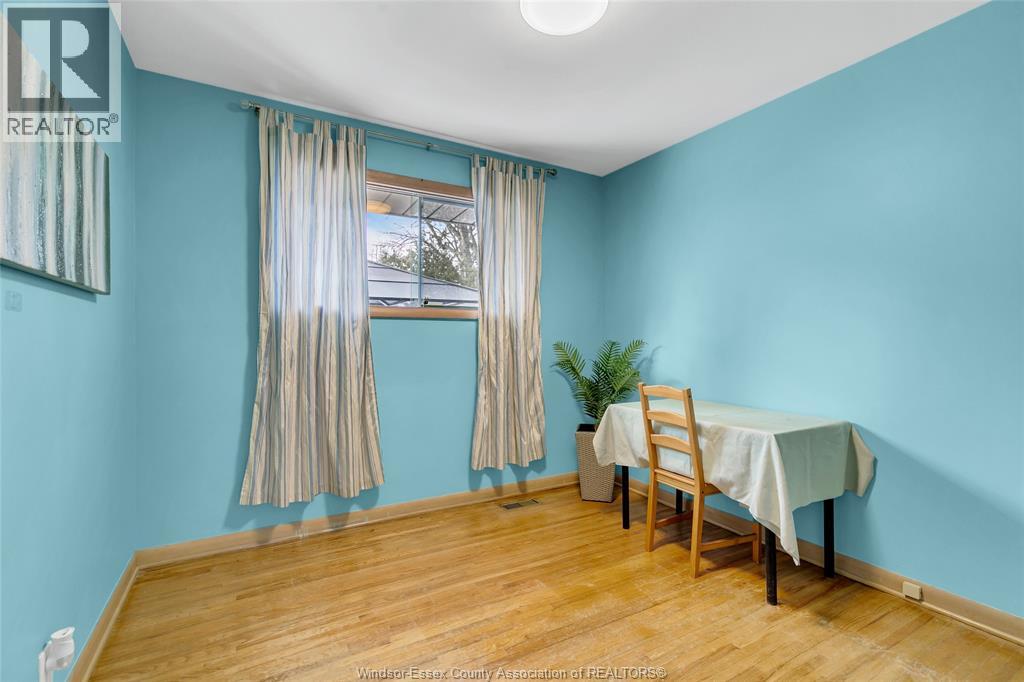 3425 Rankin, Windsor, Ontario N9E 3C4 - Photo 18 - 26004820