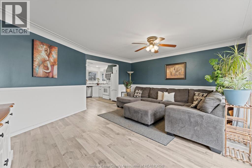 914 Talbot Road, Lakeshore, Ontario  N0R 1K0 - Photo 2 - 26004694