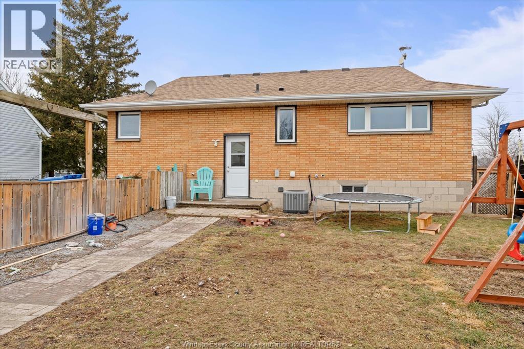 914 Talbot Road, Lakeshore, Ontario  N0R 1K0 - Photo 30 - 26004694