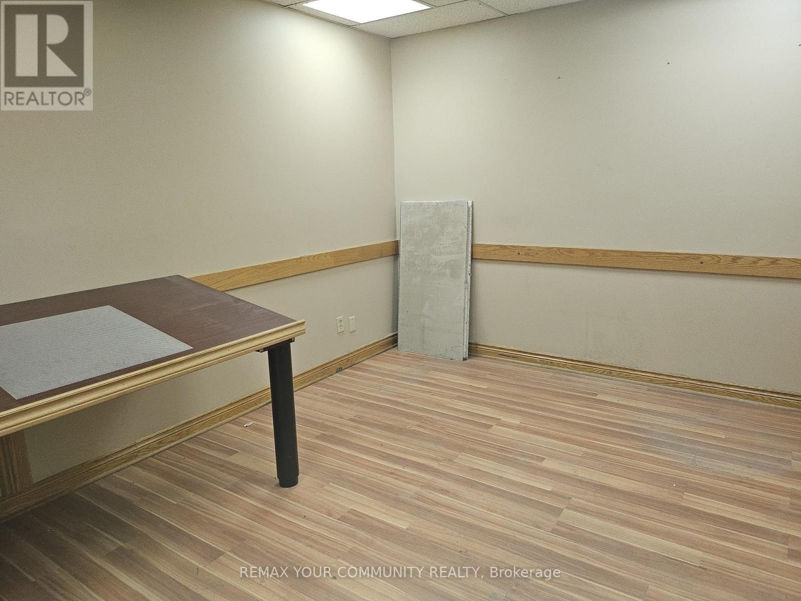 Unknown Address, ,    - Photo 4 - N12860504