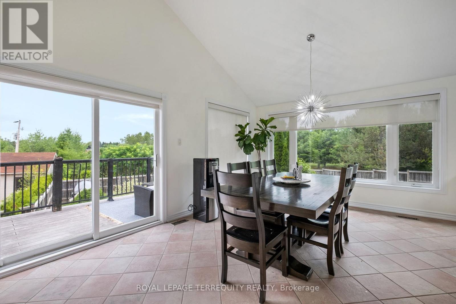 1041 15th Side Road, New Tecumseth, Ontario  L0G 1T0 - Photo 25 - N12860616