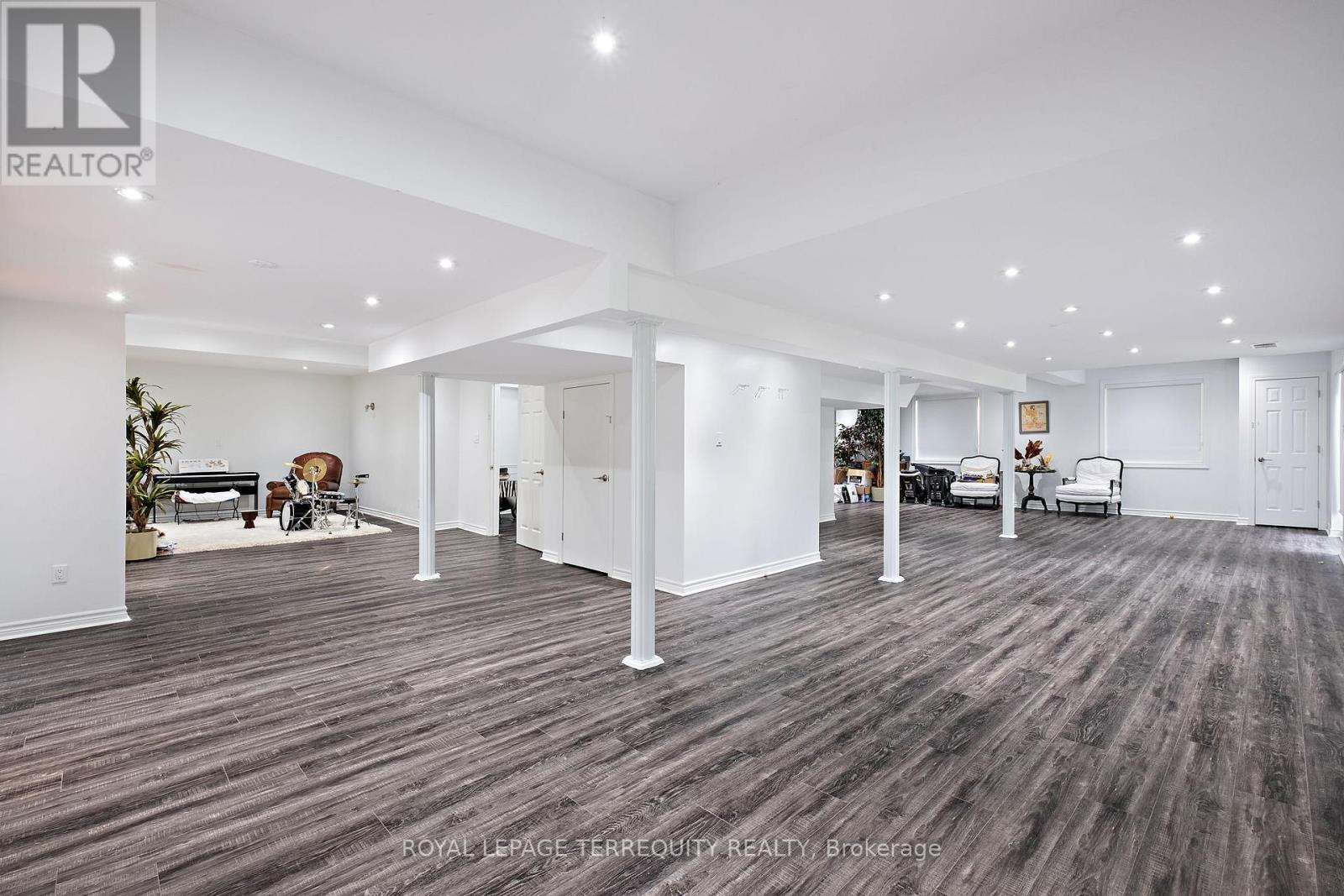 1041 15th Side Road, New Tecumseth, Ontario  L0G 1T0 - Photo 35 - N12860616