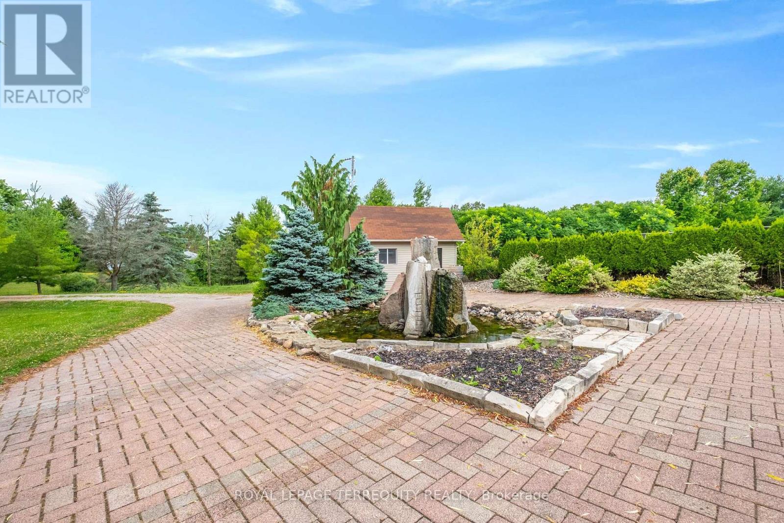 1041 15th Side Road, New Tecumseth, Ontario  L0G 1T0 - Photo 8 - N12860616