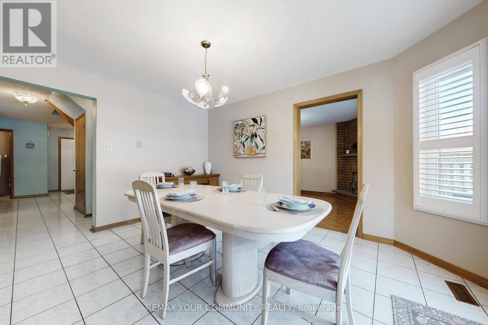 142 Waterside Crescent, Vaughan, Ontario L6A 1V2 - Photo 14 - N12860622