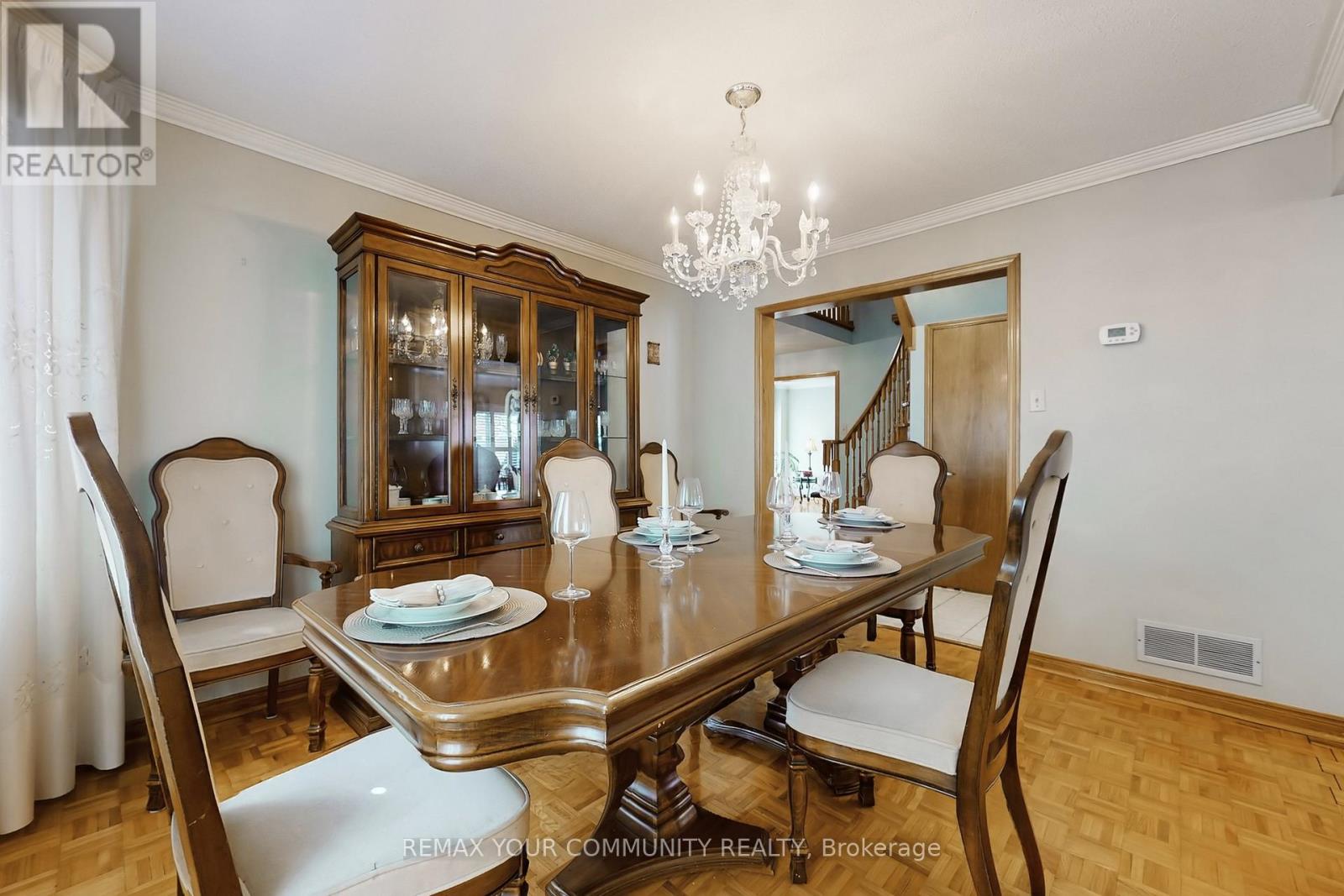 142 Waterside Crescent, Vaughan, Ontario L6A 1V2 - Photo 8 - N12860622