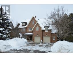 34 GARDEN AVENUE, Richmond Hill, Ontario