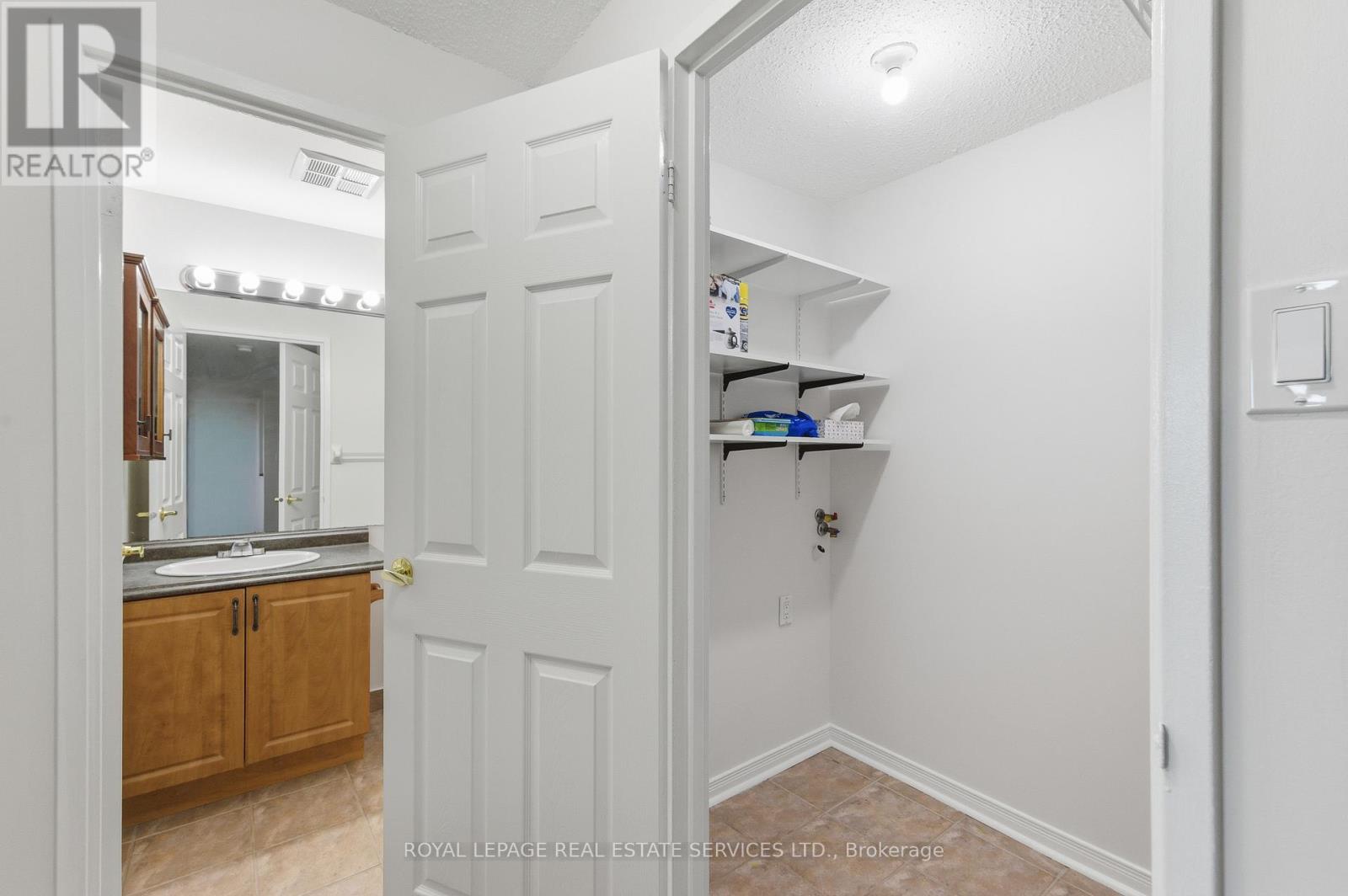 904 - 6720 Glen Erin Drive, Mississauga (Meadowvale), Ontario  L5N 3K8 - Photo 27 - W12491308