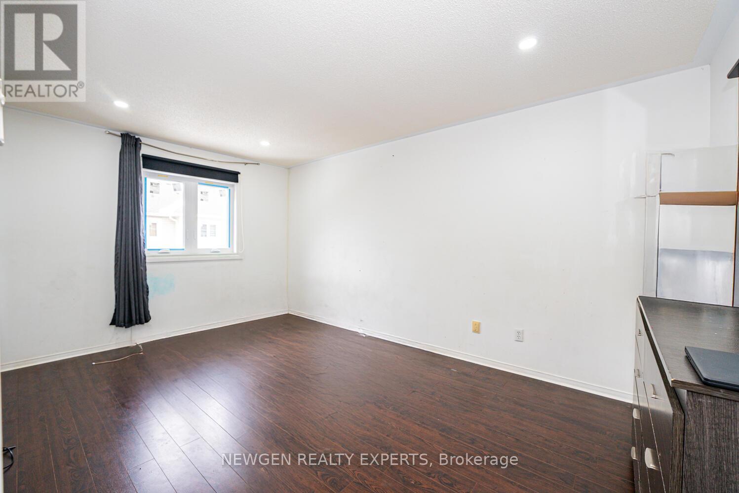 68 Wickstead Court, Brampton, Ontario  L6R 1N8 - Photo 23 - W12851294