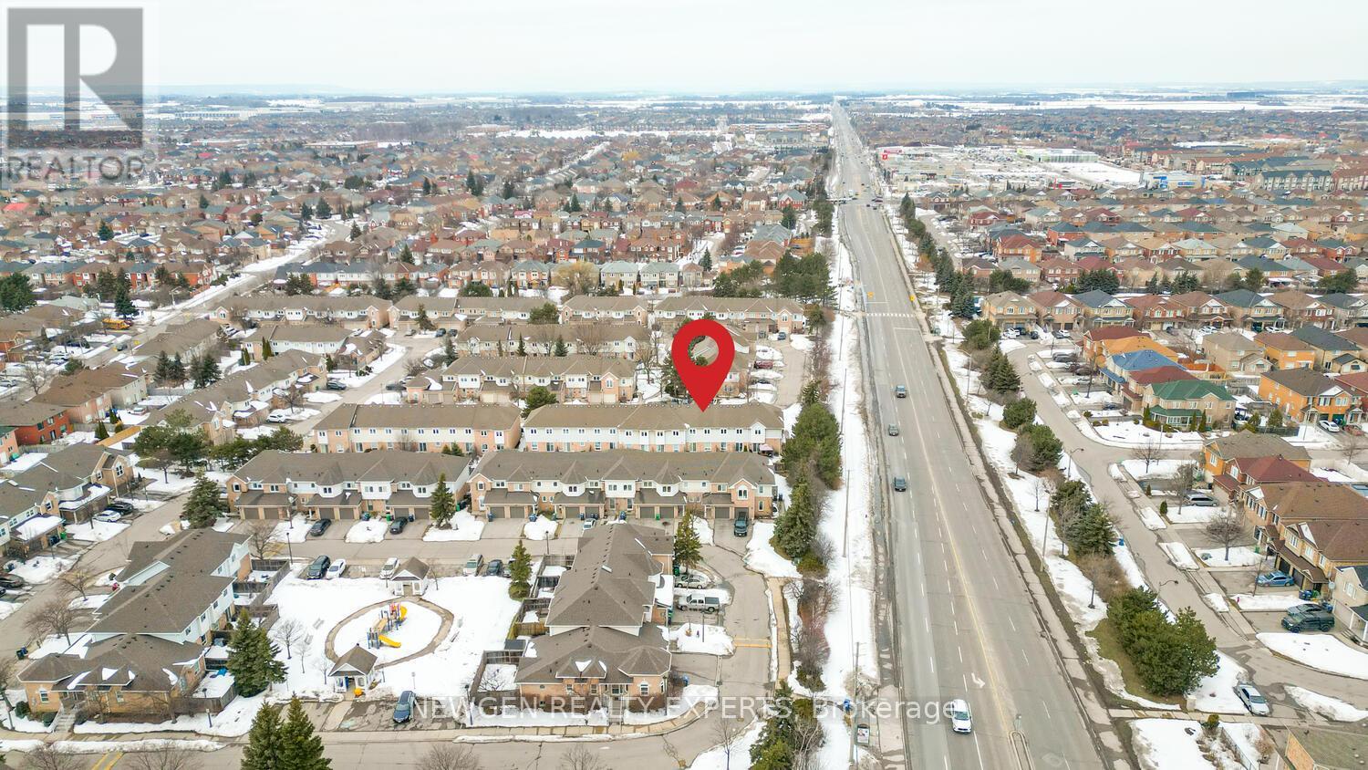 68 Wickstead Court, Brampton, Ontario  L6R 1N8 - Photo 37 - W12851294