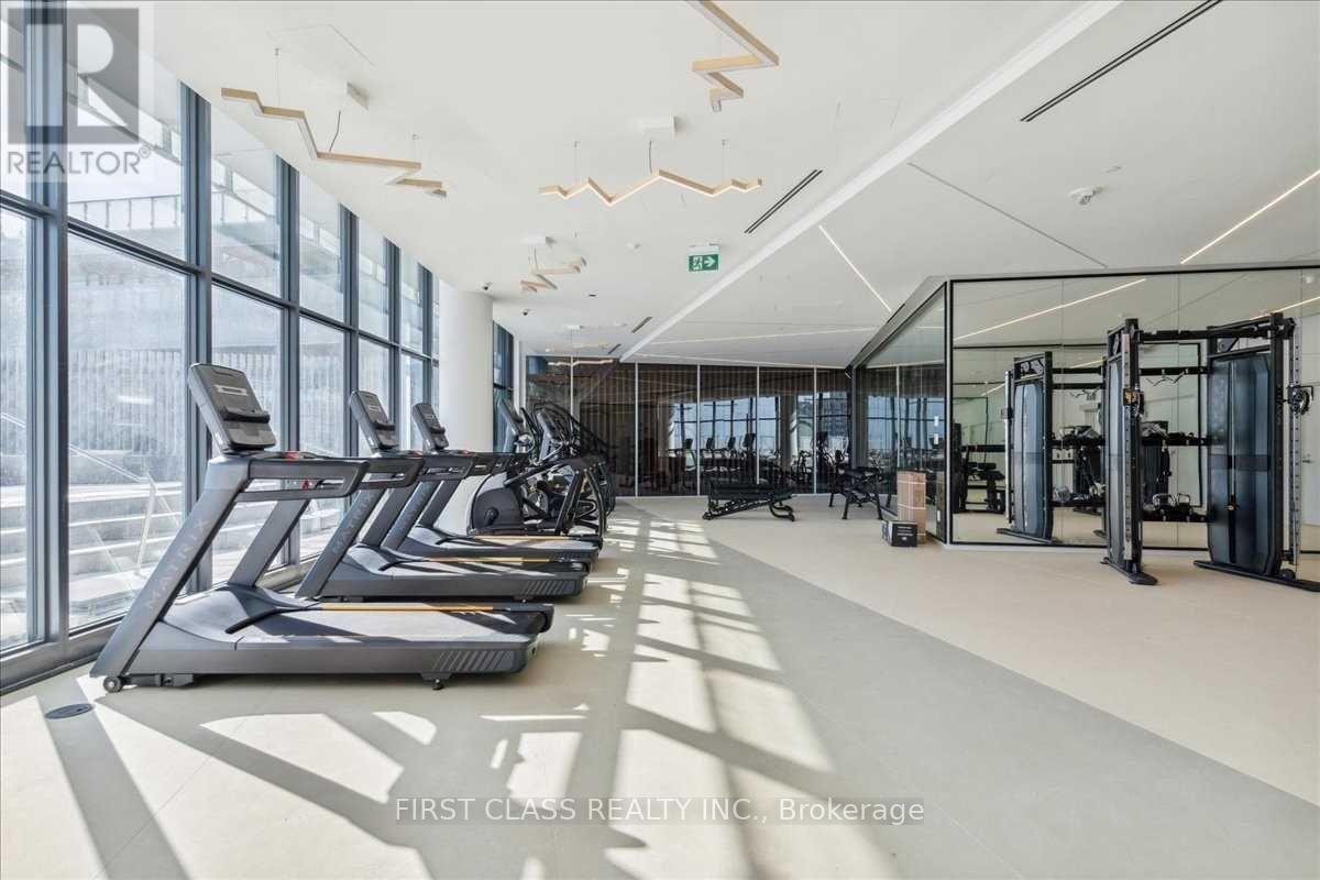 4301 - 3900 Confederation Parkway, Mississauga, Ontario  L5B 0M3 - Photo 36 - W12859750