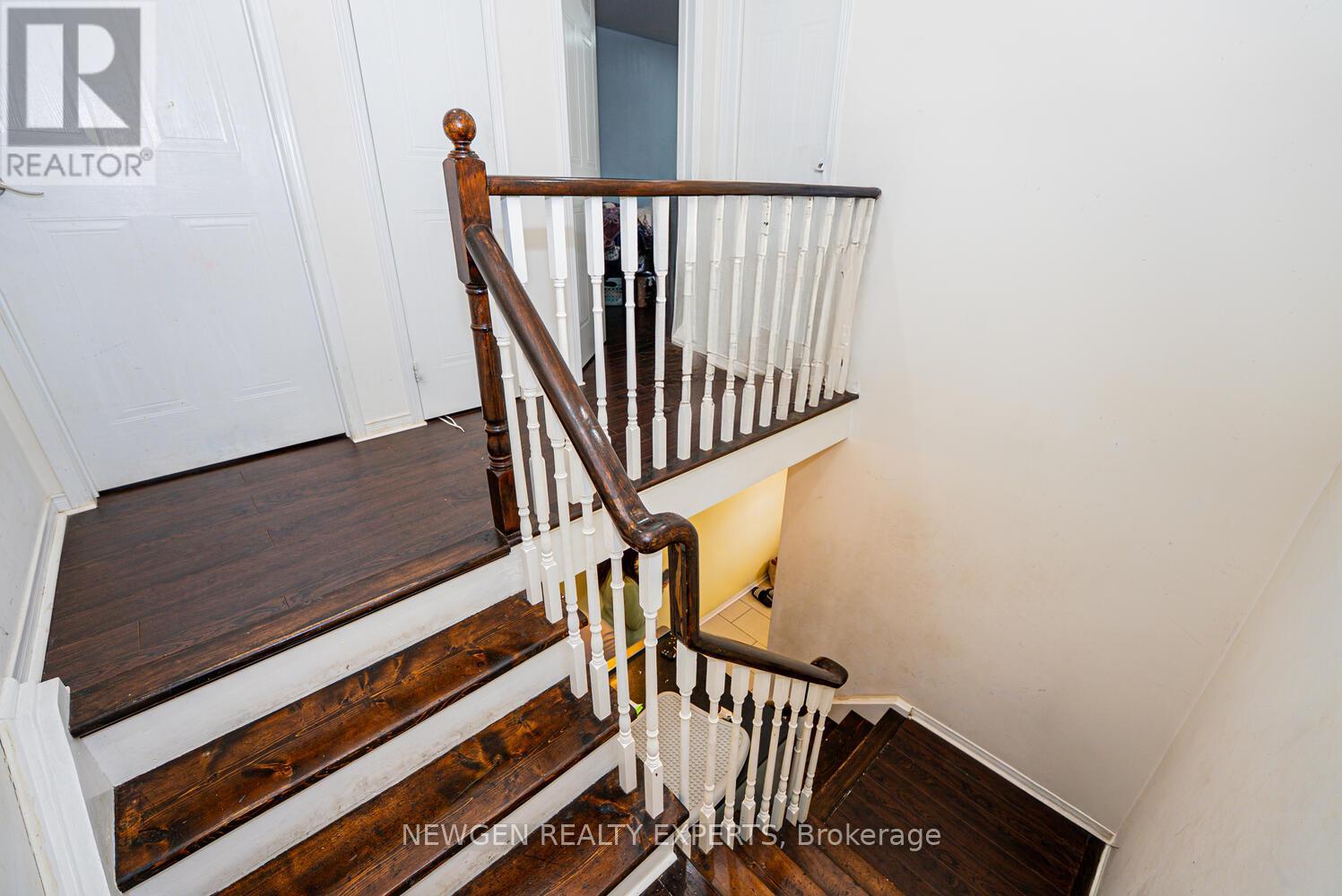 68 Wickstead Court, Brampton, Ontario  L6R 1N8 - Photo 19 - W12851294