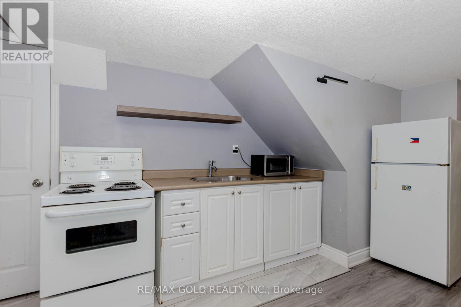 55 Desert Sand Drive, Brampton, Ontario  L6R 1V6 - Photo 27 - W12860412