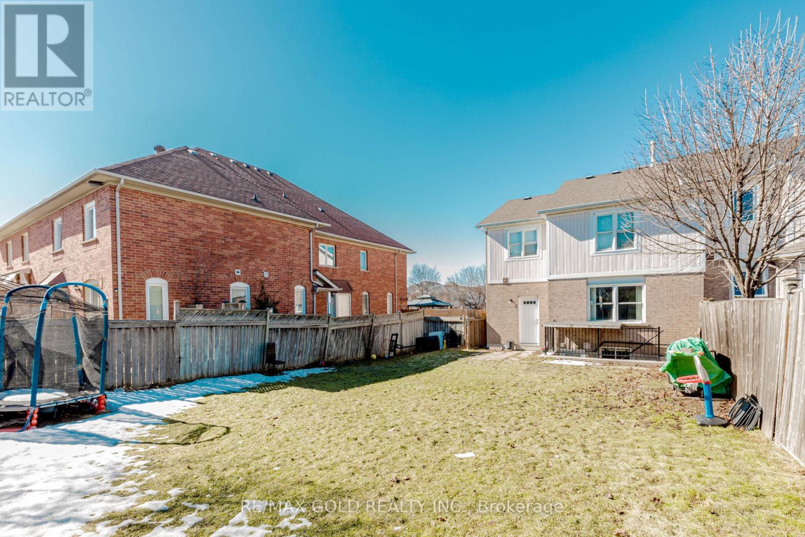 55 Desert Sand Drive, Brampton, Ontario  L6R 1V6 - Photo 31 - W12860412