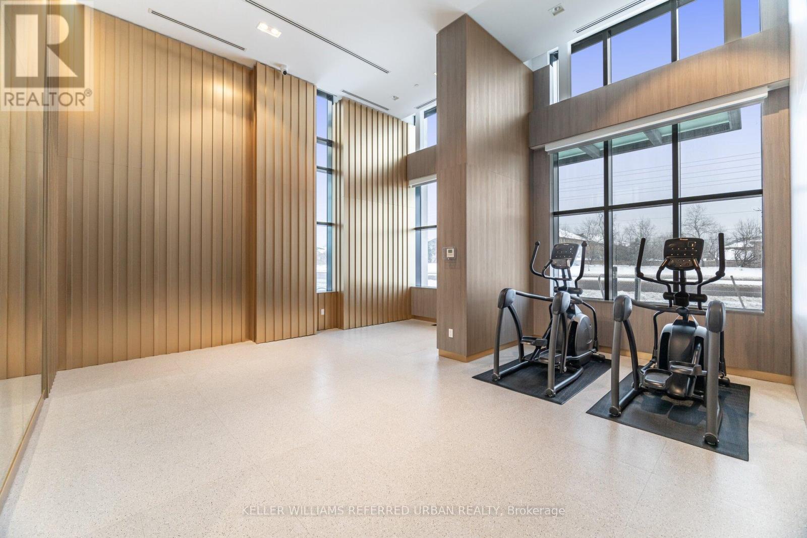 104 - 405 Dundas Street W, Oakville, Ontario  L6M 5P9 - Photo 32 - W12860488