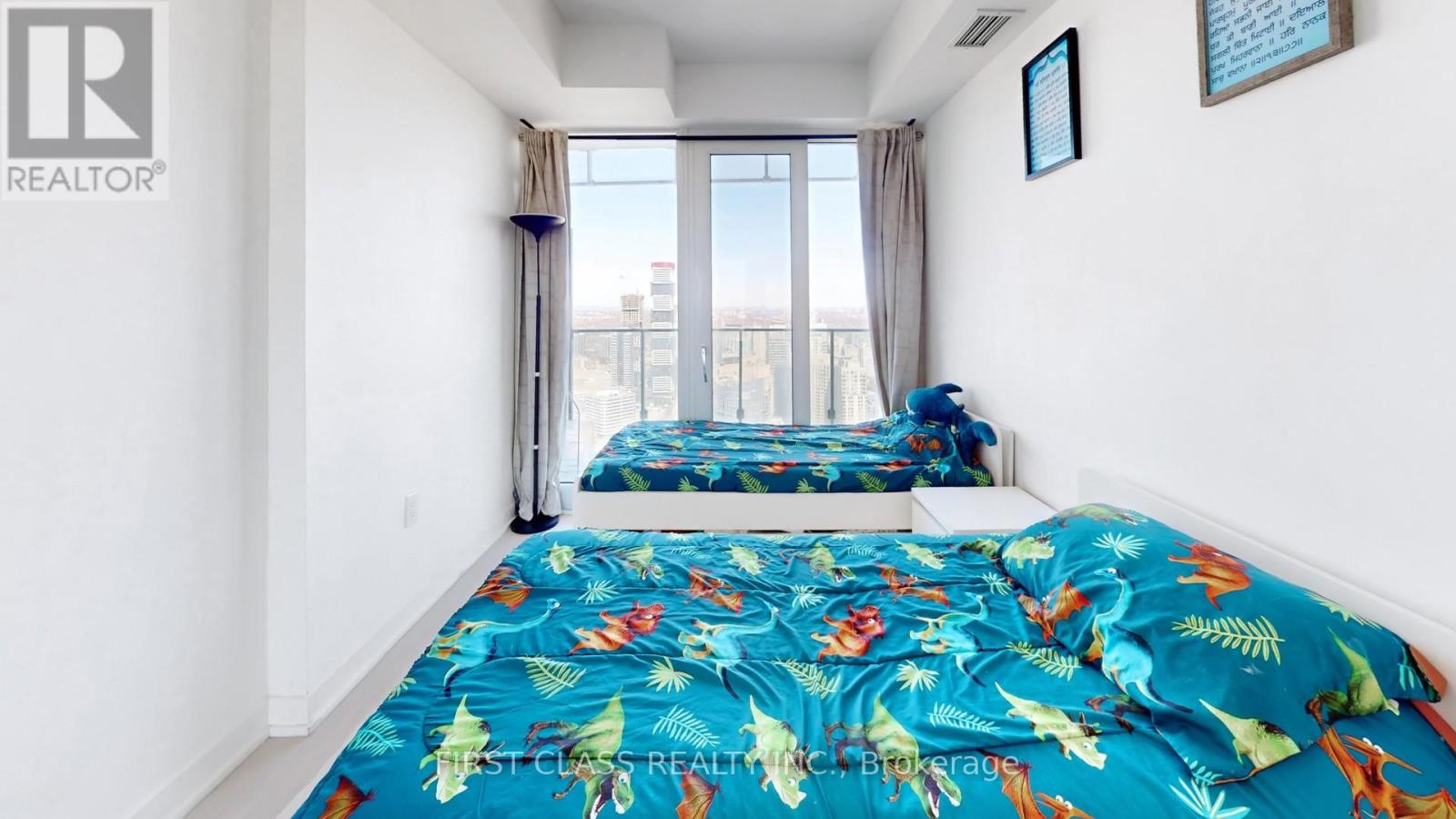 4301 - 3900 Confederation Parkway, Mississauga, Ontario  L5B 0M3 - Photo 22 - W12859750