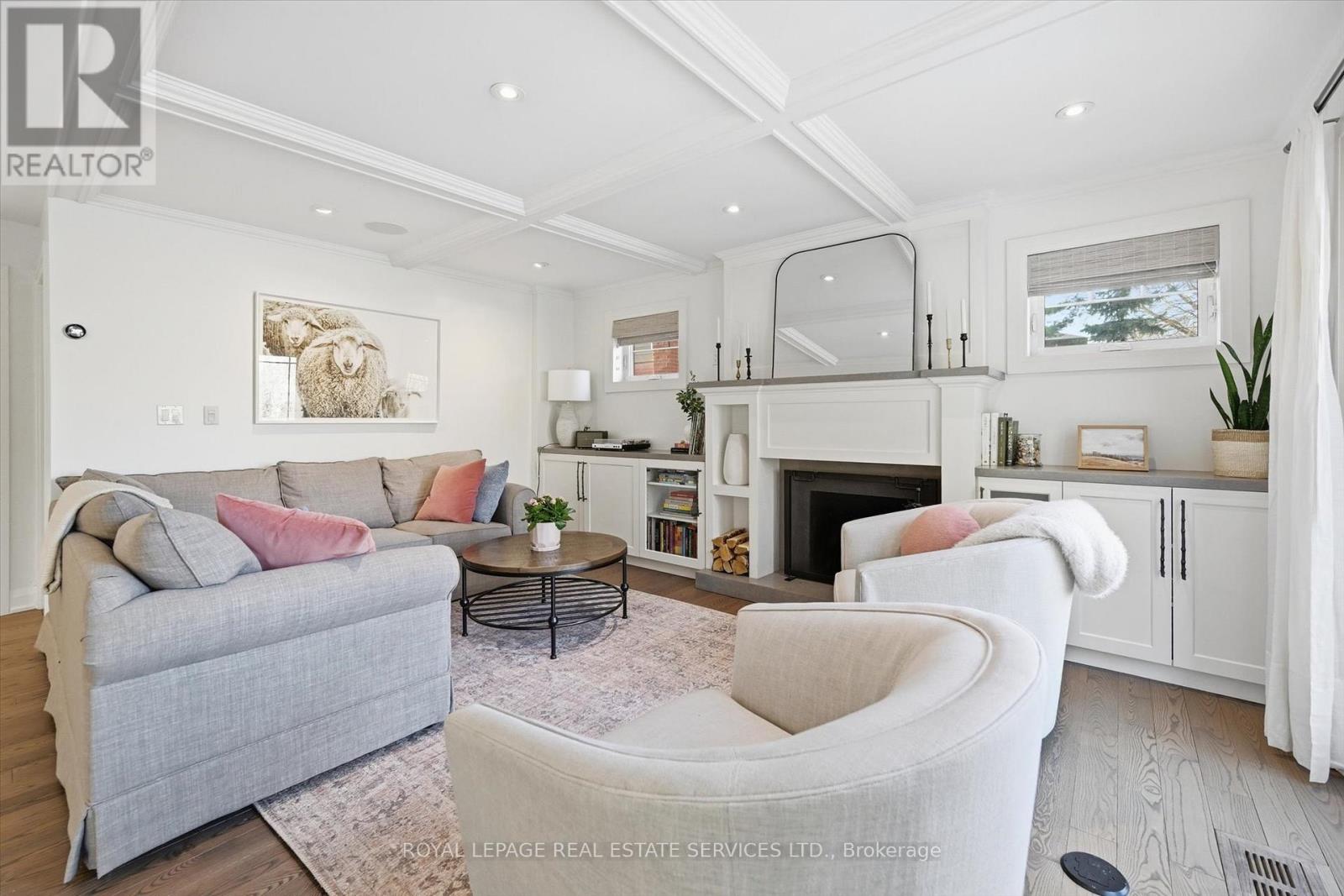 225 Weldon Avenue, Oakville, Ontario  L6K 2H9 - Photo 17 - W12860596