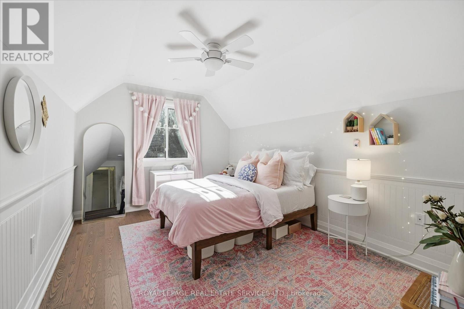 225 Weldon Avenue, Oakville, Ontario  L6K 2H9 - Photo 32 - W12860596