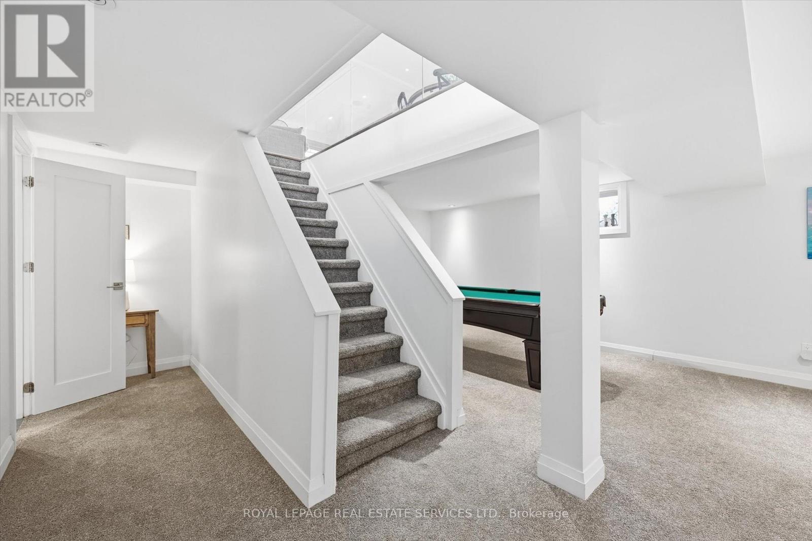 225 Weldon Avenue, Oakville, Ontario  L6K 2H9 - Photo 35 - W12860596