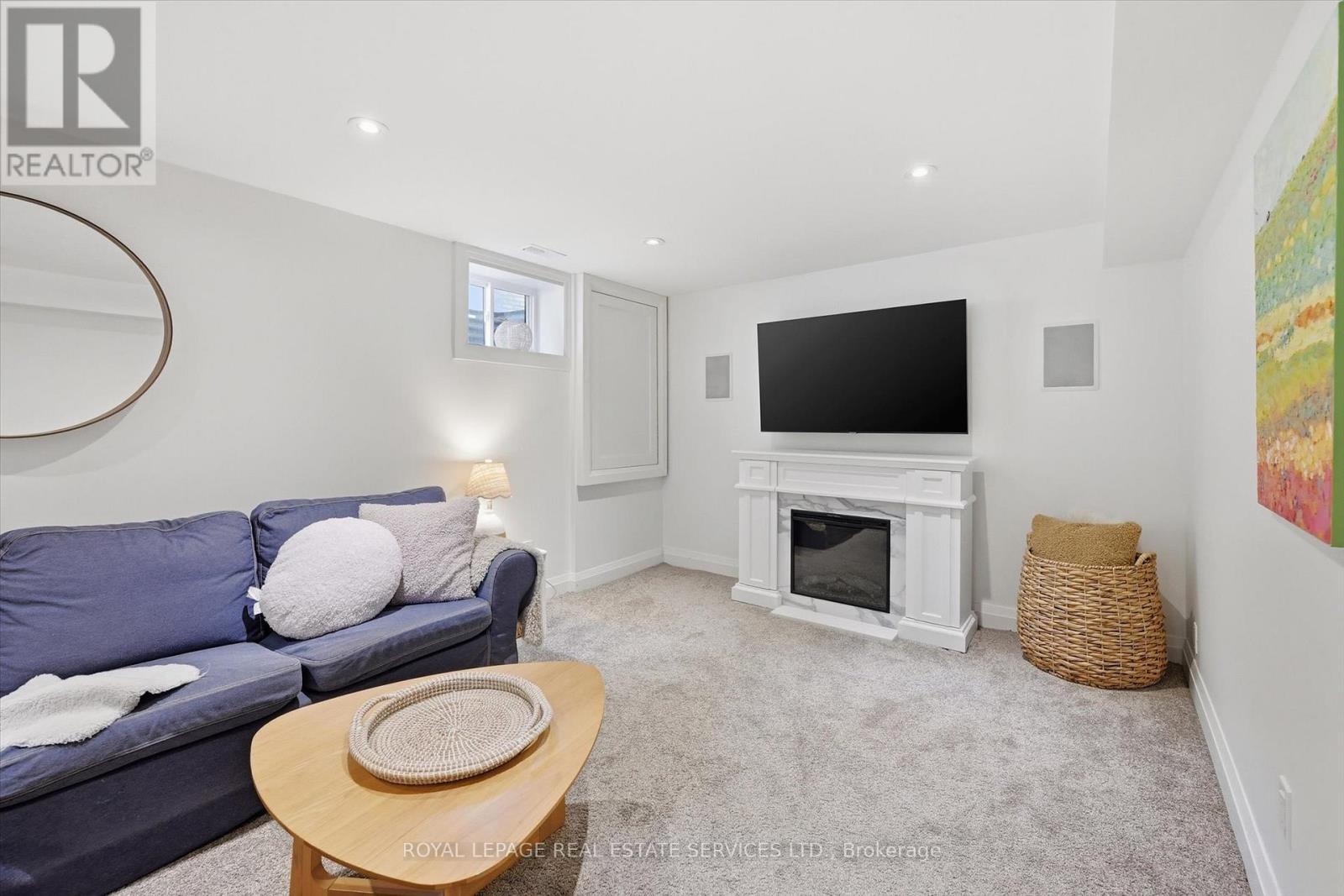 225 Weldon Avenue, Oakville, Ontario  L6K 2H9 - Photo 38 - W12860596