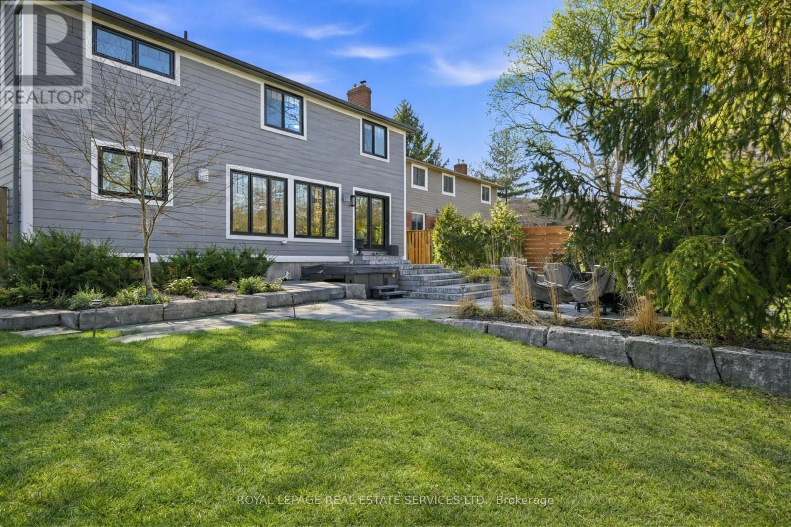 225 Weldon Avenue, Oakville, Ontario  L6K 2H9 - Photo 41 - W12860596