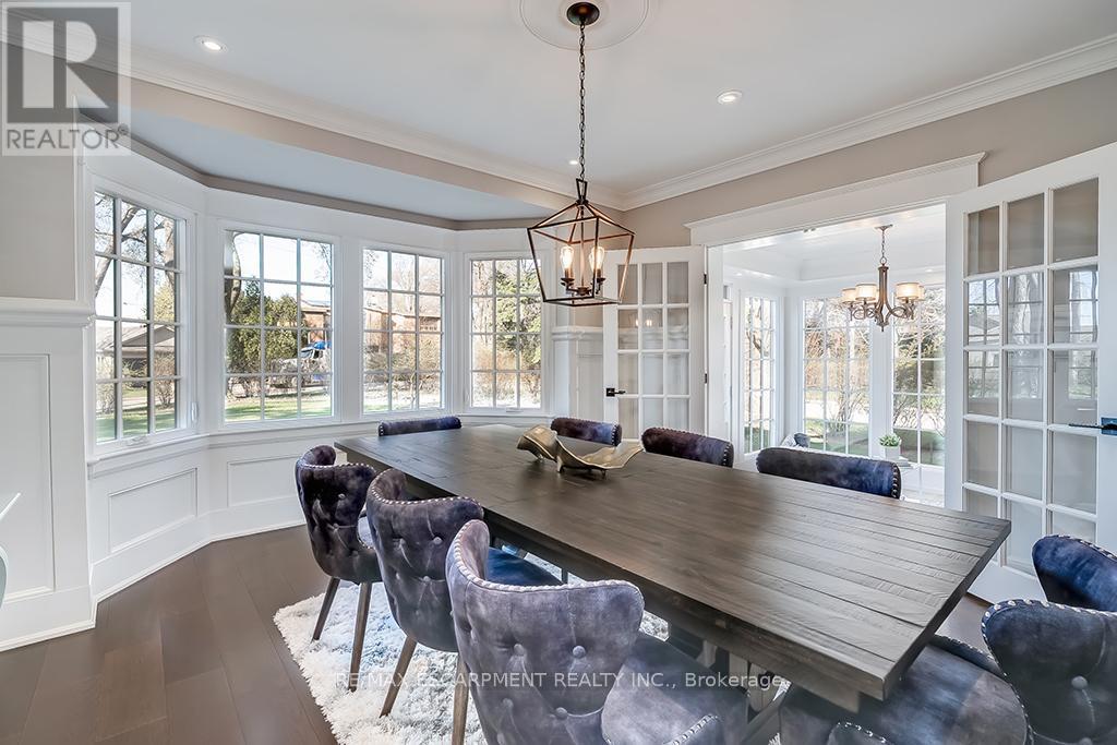 1050 Mohawk Road, Burlington, Ontario  L7T 3M6 - Photo 13 - W12860706