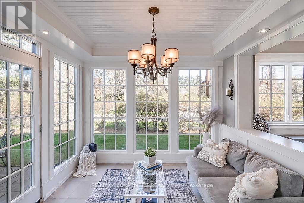 1050 Mohawk Road, Burlington, Ontario  L7T 3M6 - Photo 16 - W12860706