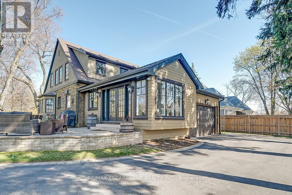 1050 Mohawk Road, Burlington, Ontario  L7T 3M6 - Photo 42 - W12860706