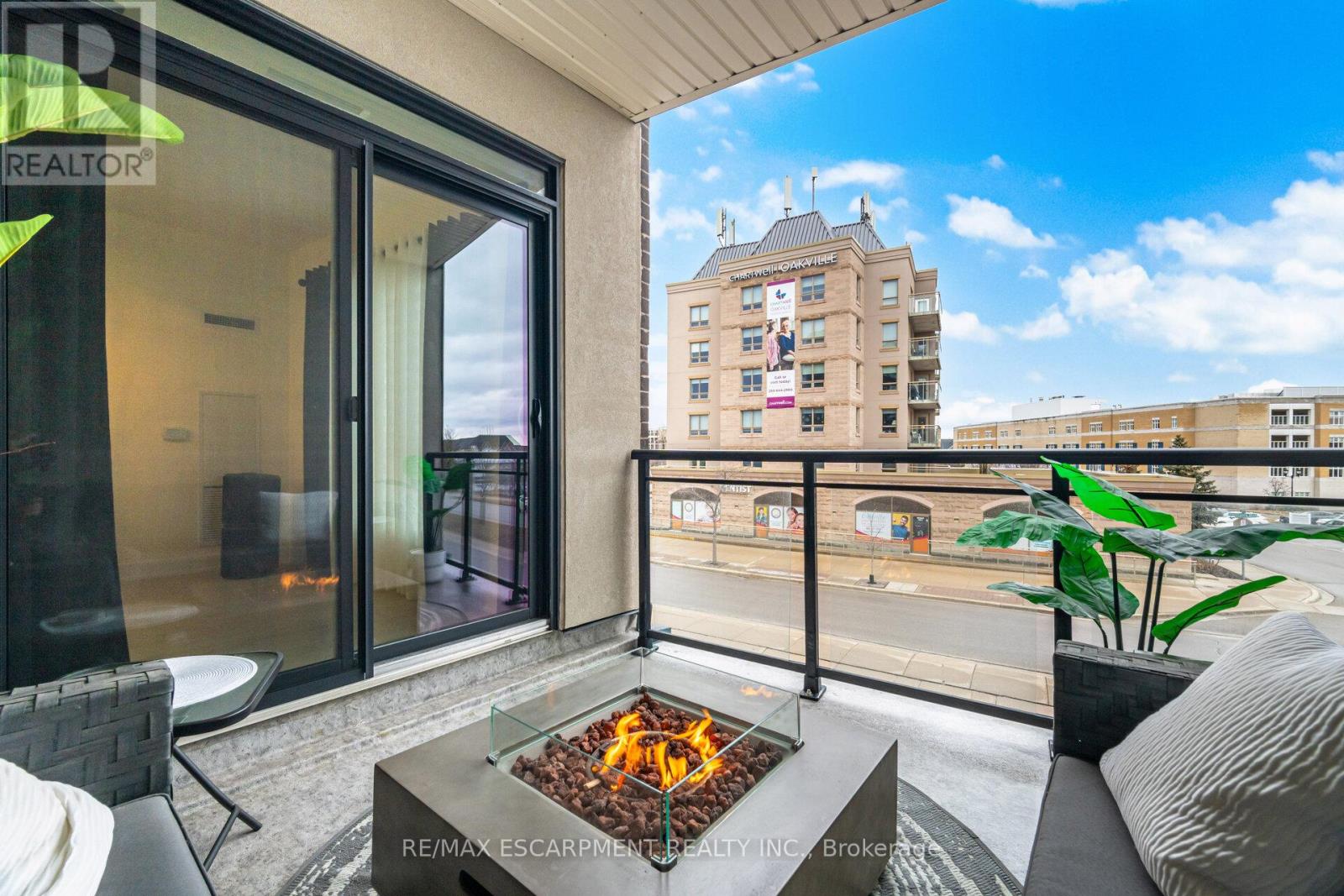 220 - 150 Oak Park Boulevard, Oakville, Ontario  L6H 3P2 - Photo 32 - W12860710