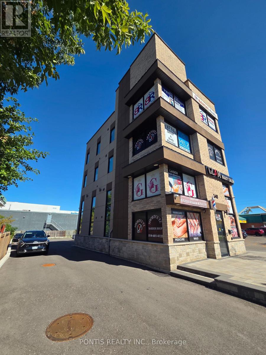 340 Main Street N, Brampton, Ontario  L6V 1P8 - Photo 2 - W12860740