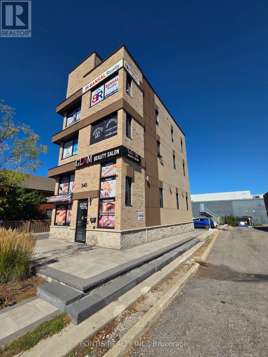 340 Main Street N, Brampton, Ontario  L6V 1P8 - Photo 3 - W12860740