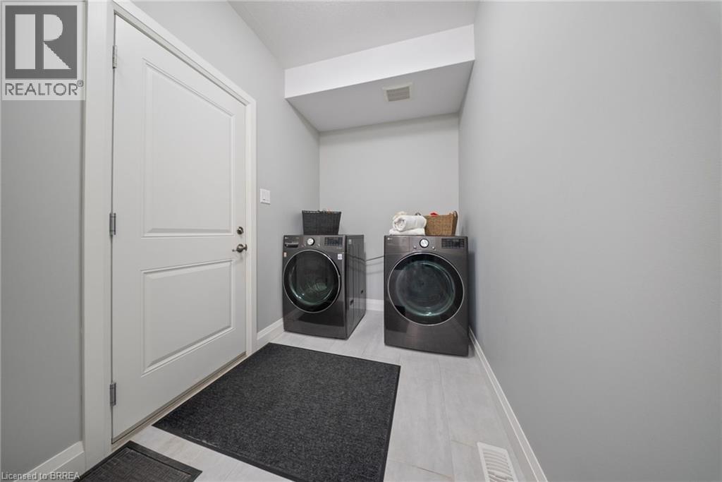 18 Whiting Drive, Paris, Ontario  N3L 0H3 - Photo 15 - 40804483