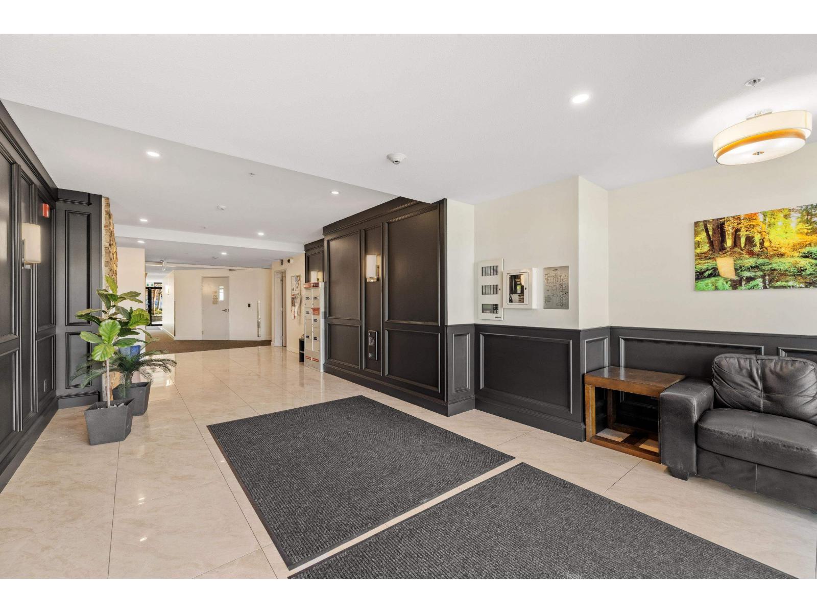 114 2860 Trethewey Street, Abbotsford, British Columbia  V2T 0G5 - Photo 5 - R3096768