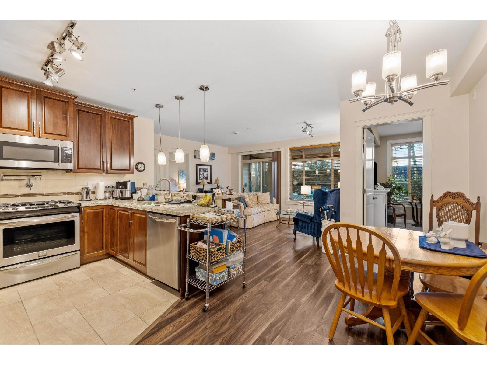 114 2860 Trethewey Street, Abbotsford, British Columbia  V2T 0G5 - Photo 6 - R3096768