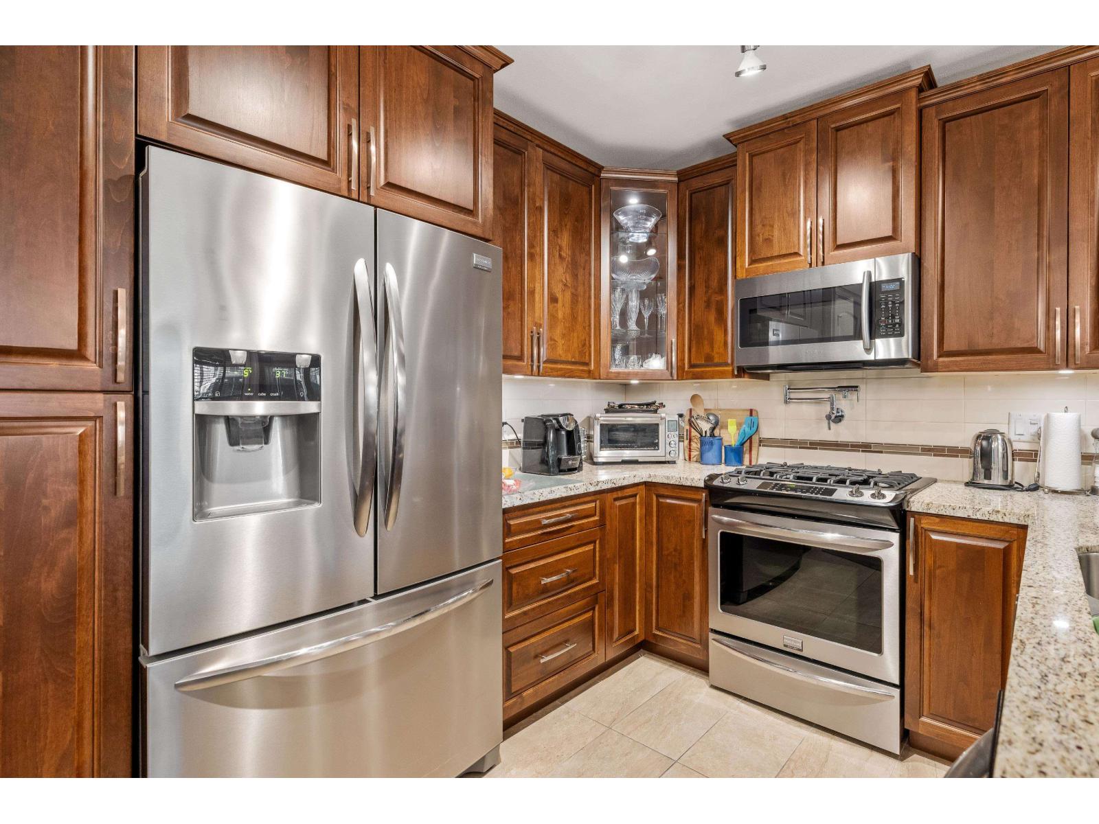 114 2860 Trethewey Street, Abbotsford, British Columbia  V2T 0G5 - Photo 8 - R3096768